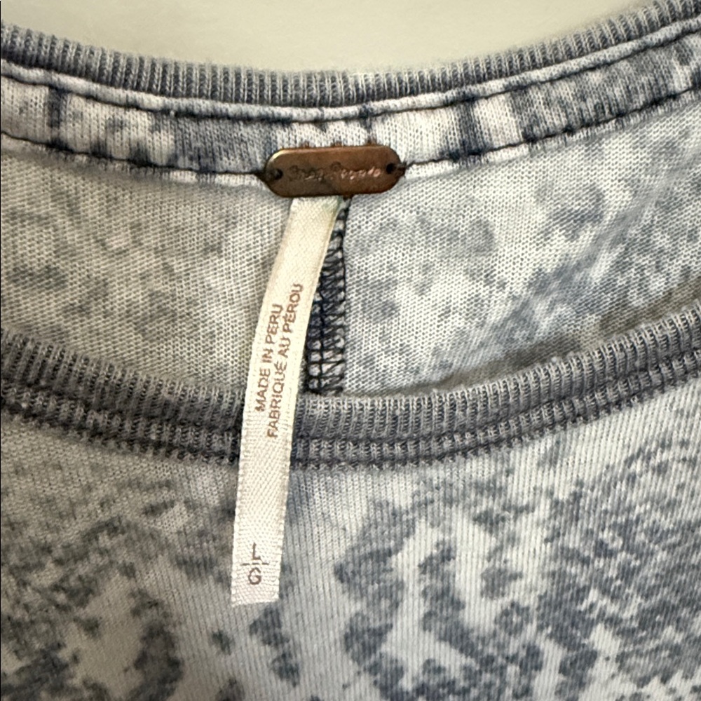 Free People. Gray Snake Print Women's Top - image 2